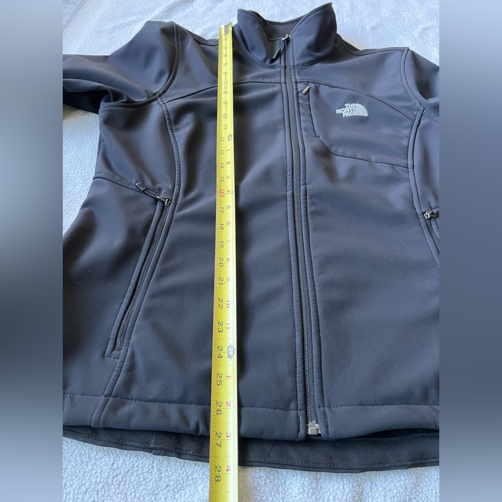 The North Face Women's Apex Barrier Soft Shell Jacket, Black, Sz - XL - Picture 13 of 13